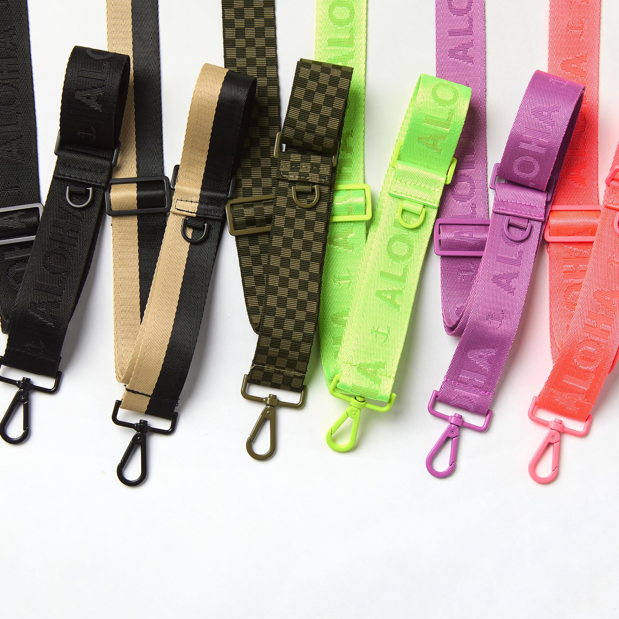 The Strap | Le Voyageur - Image 5